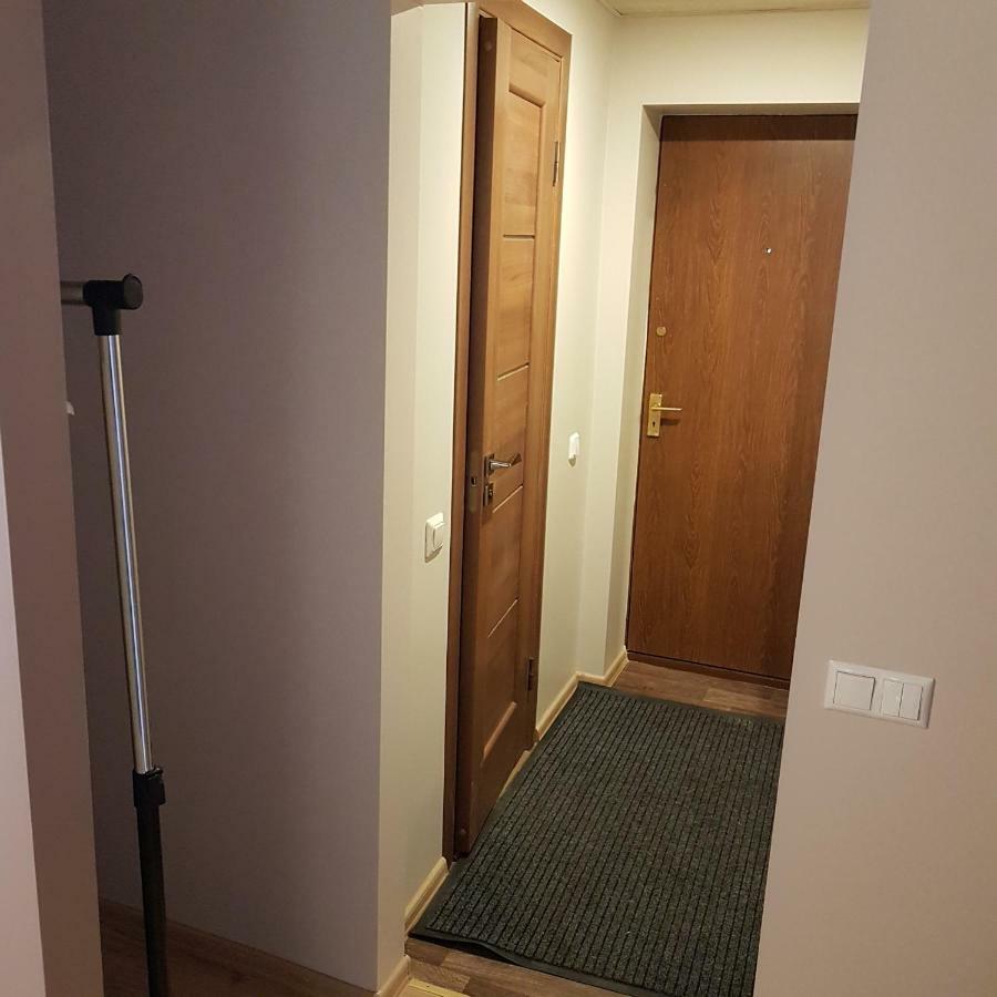 B-Est Lillekuela Apartment Tallinn Ngoại thất bức ảnh