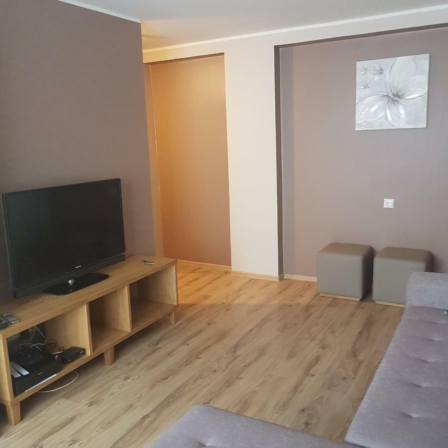 B-Est Lillekuela Apartment Tallinn Ngoại thất bức ảnh